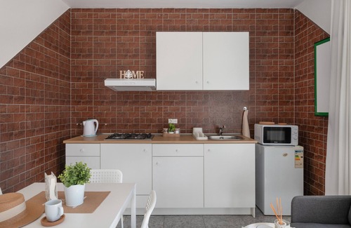 Uga Apartment | Vacation 'La Dehesa I' with Mountain View and Wi-Fi