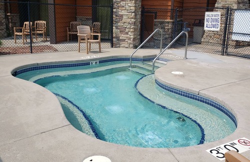 Wisconsin Dells Condo | Vacation Mode Activated 2.0