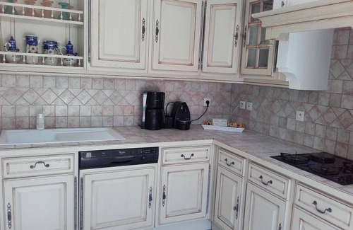 Six-Fours-les-Plages House | Vacation rental villa in Six fours les plages