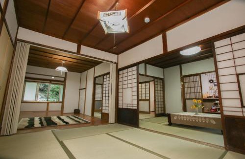 Nakatsugawa House | Vacation Rental あんばええ