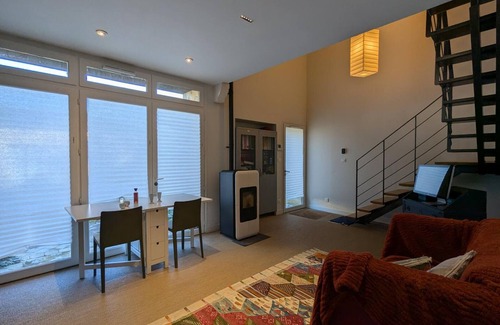 Rivieres Cottage | Vacation rental with private terrace, WIFI, pets allowed, electric charging in Rivières