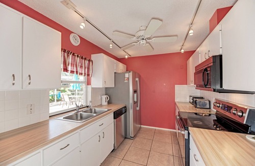 Venice Gardens House | Vacation Rental with private swimming pool