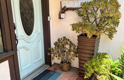 Coronado House | Vacation Retreat in Lovely Coronado