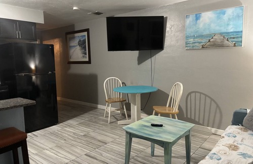 Madeira Beach Apartment | VACATION RETREAT Madeira Beach