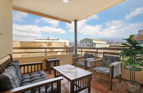 Granadilla de Abona Villa | Vacation 'Tejita' with Sea View, Wi-Fi and Air Conditioning