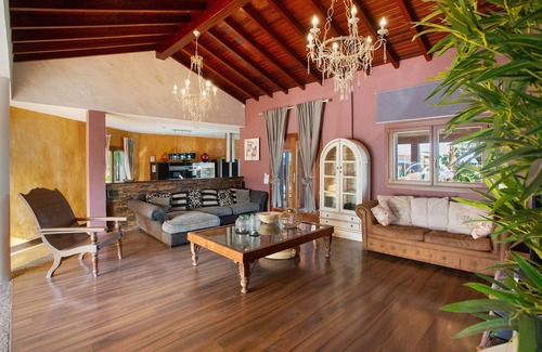 Puerto del Rosario Villa | Vacation Villa 'Masé Fuerteventura' with Private Pool, Private Terrace and Wi-Fi