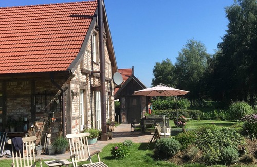 Warendorf House | Vacations in Münsterland - relaxation by the lake with private barrel sauna