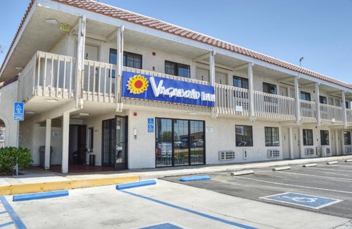Buttonwillow Hotel | Vagabond Inn Buttonwillow North I-5