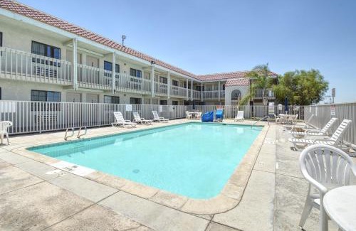Buttonwillow Hotel | Vagabond Inn Buttonwillow North I-5