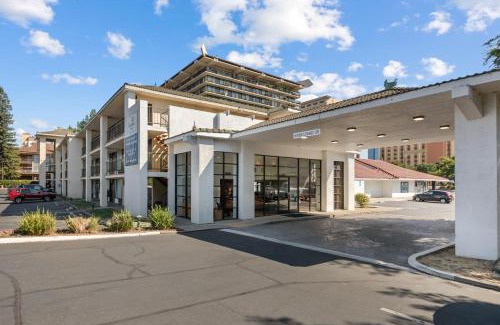 Downtown Sacramento Hotel | Vagabond Inn Executive Old Town