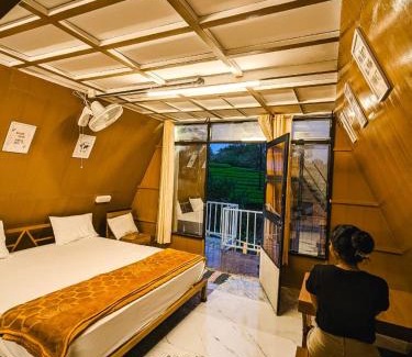 Elappara House | Vagamon Leafmist frame cabin vagamon