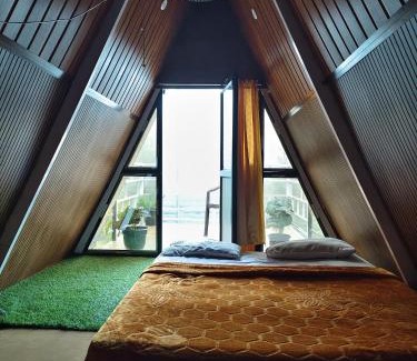 Elappara House | Vagamon Leafmist frame cabin vagamon