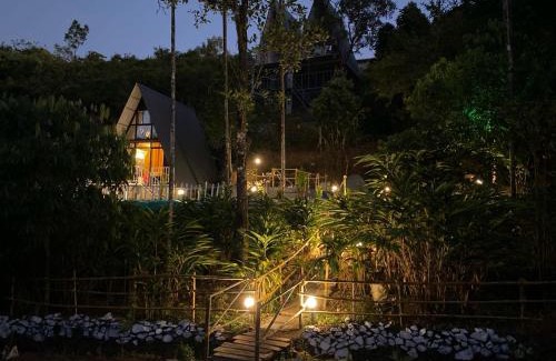 Elappara House | Vagamon Leafmist frame cabin vagamon