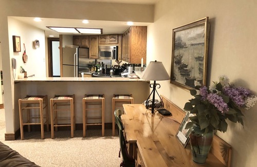 Vail Condo | Vail Village European Charmer-Walk to Gondola, Pool, Hot Tub!