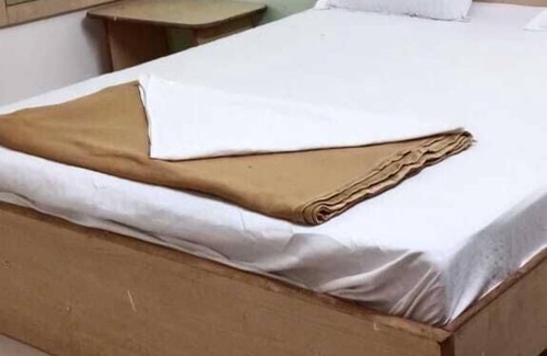 Wadki Hotel | Vaishali Lodge