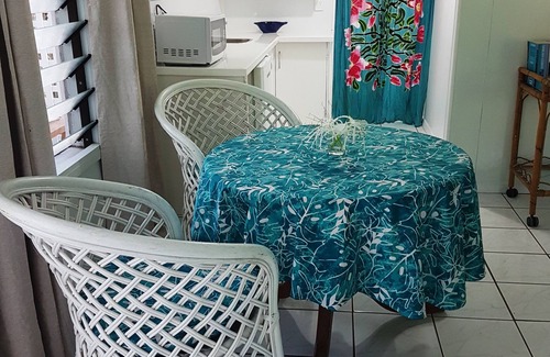 Tapere of Titikaveka Cottage | Vaka Beach Cottage nSnorkel Kayak Walk for miles The best beach in Rarotonga