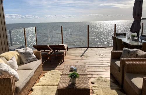 Bovenkarspel Ski Chalet | Vakantie Villa Markermeer