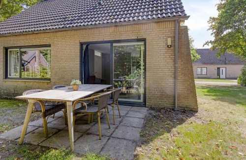 Hoeven House | Vakantiehuis - Brabantse gezelligheid met sauna VP098