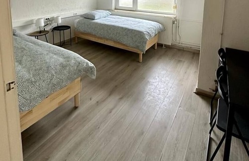Liers House | Vakantiehuis/bungalow Brug24