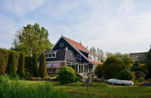 Gaast House | Vakantiehuis het Voorhuis op Landgoed koepeltjesplaats