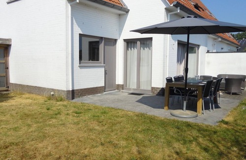 Duinbergen House | Vakantiehuis in Knokke-Heist, tuin, parkeerplaats, op wandelafstand van de zee