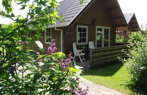Kollumerzwaag House | Vakantiehuisjes Landgoed Sonneborghe