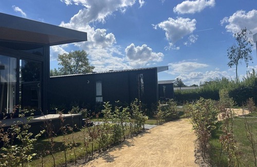 Scherpenisse Ski Chalet | Vakantiepark de Zeeuwse Parel - Hotel Chalet