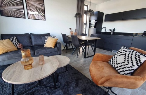 Scherpenisse Ski Chalet | Vakantiepark de Zeeuwse Parel - De Witte Parel