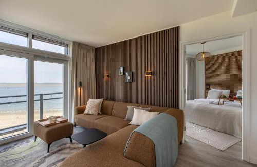 Sint-Annaland Apartment | Vakantiewoning aan het water 'Oester Oase' - met 2 balkons - Vista Maris - Nr 36
