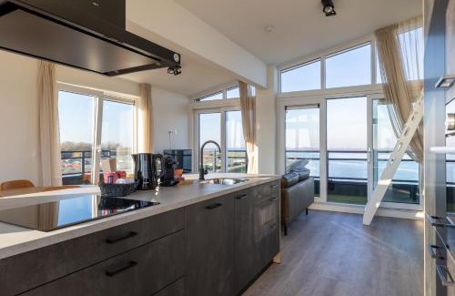 Sint-Annaland Apartment | Vakantiewoning aan het water - met dakterras en balkon - Vista Maris - Nr 48