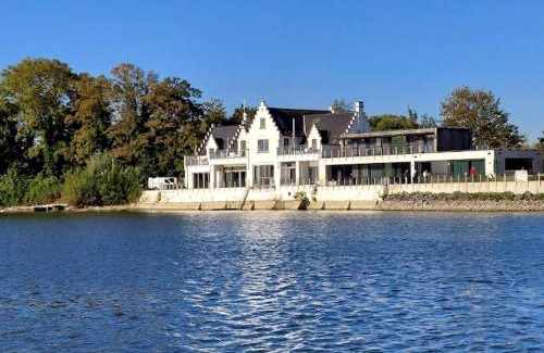 Ypres House | vakantiewoning het vijverhuis