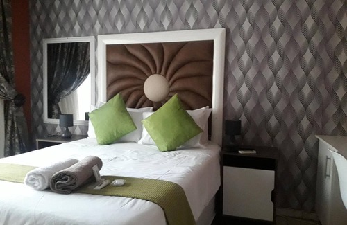 Thulamela Bed & Breakfast | Vakhusi Bed and Breakfast