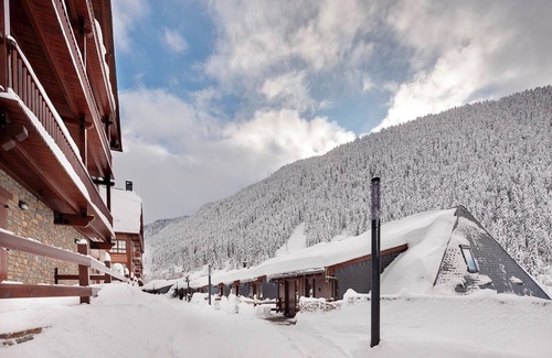 Baqueira Apartment | Val de Ruda Luxe 51 by FeelFree Rentals