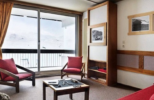 Val-Thorens Apartment | Val Thorens Studio facing south at the foot of the slopes for 4 people of around 27m²