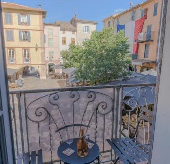 Valbonne Apartment | VALBONNE Maison cœur de village