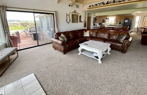 Madera County House | Valdez Ranch House on 40 Acres near Yosemite Park