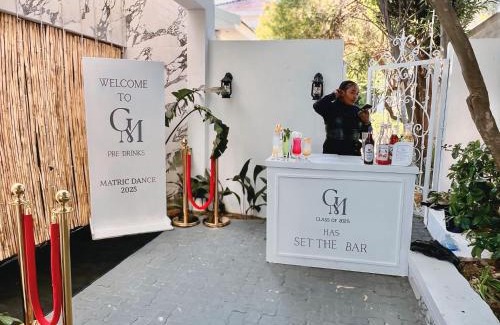 Greater Johannesburg Metropolitan Area Villa | vale villa banquet hall & Accommodation