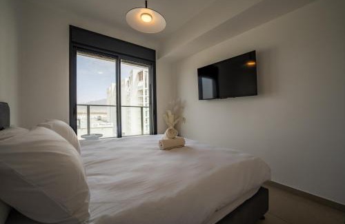 Eilat Apartment | Valencia Apartment - By Harim