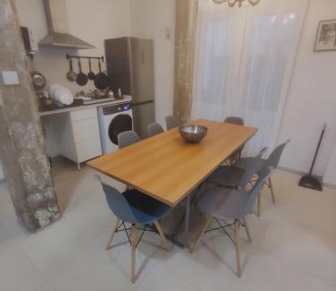 El Cabanyal Apartment | Valencia Beach PINK