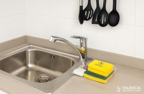 Alboraya Apartment | Valencia Beachfront Home 21