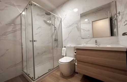 Mestalla Apartment | Valencia Rooms & Apartments (A)