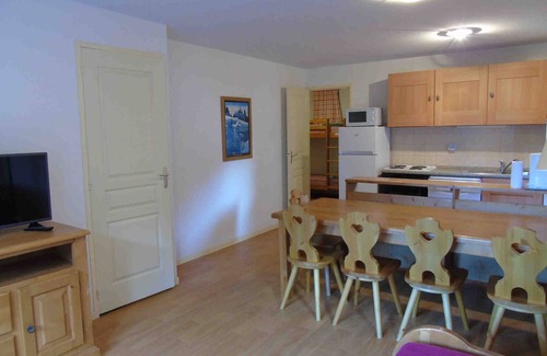 Valfrejus Apartment | Valfréjus: Family apartment 8 pax, 3 rooms, pets allowed