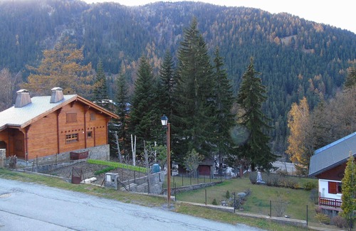 Valfrejus Apartment | Valfréjus: Family apartment 8 pax, 3 rooms, pets allowed