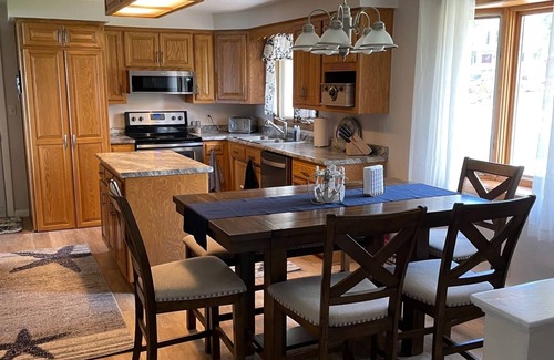 Sturgeon Bay House | Valhalla Guest House on the Waterfront