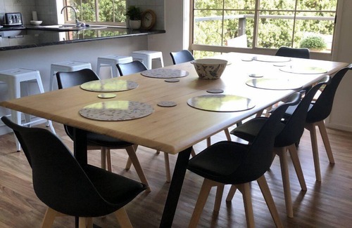 Healesville House | Valley House - stay with us in comfort