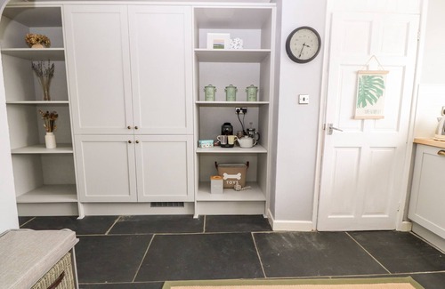 Holyhead Cottage | Valley Pines