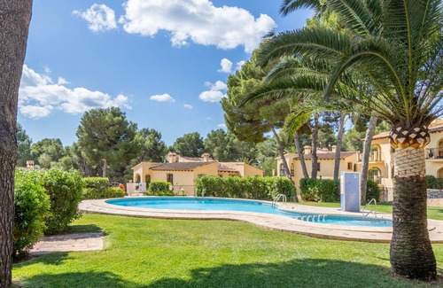 El Tesoro Apartment | Valley View Apartment - beautiful shared gardens, 2 large pools walk to Moraira