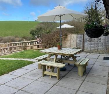 Hele House | Valley View at Hewish Mill