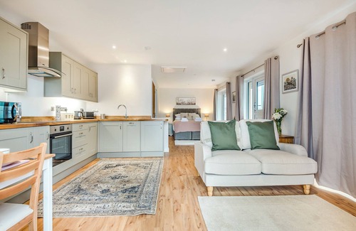 Alderbury Cottage | Valley View Cottage-UKC5157