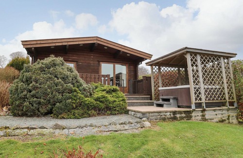 Rhayader Cottage | VALLEY VIEW, pet friendly, character holiday cottage in Rhayader